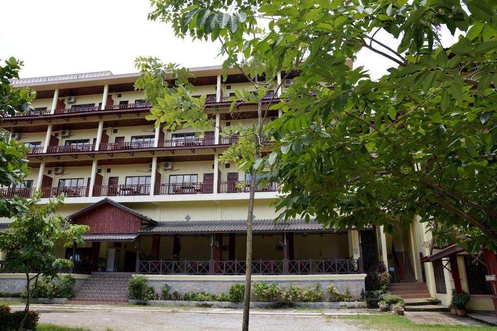 Hotel Vilayvong Vang Vieng Exteriér fotografie
