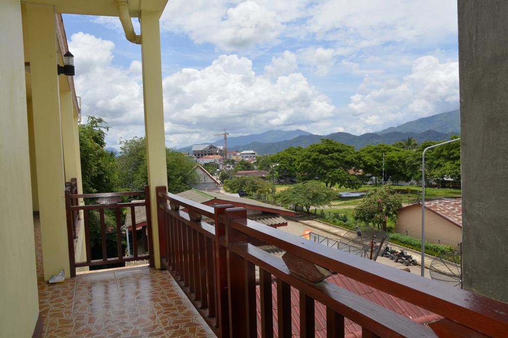 Hotel Vilayvong Vang Vieng Exteriér fotografie