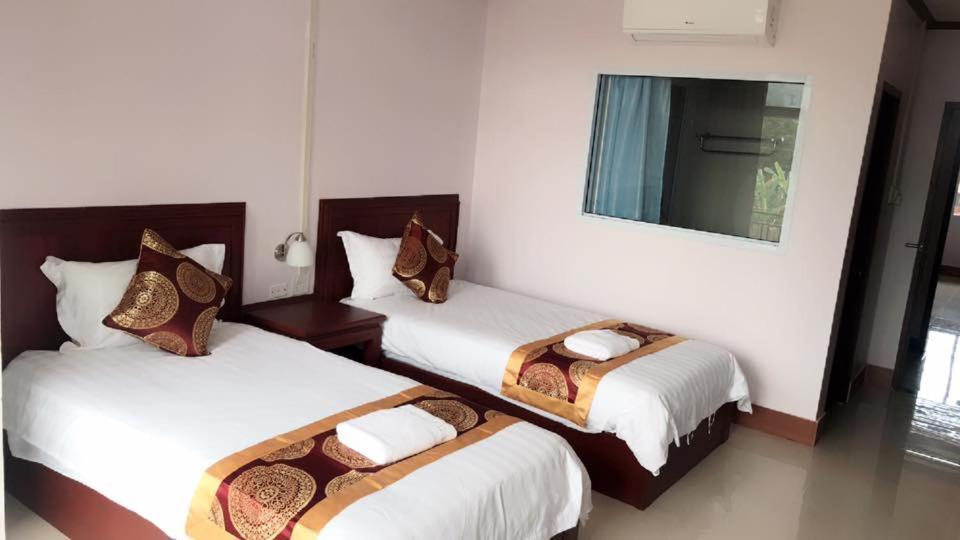 Hotel Vilayvong Vang Vieng Exteriér fotografie