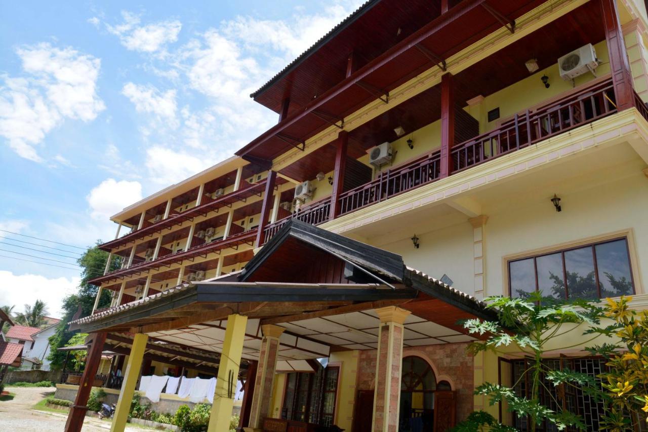 Hotel Vilayvong Vang Vieng Exteriér fotografie